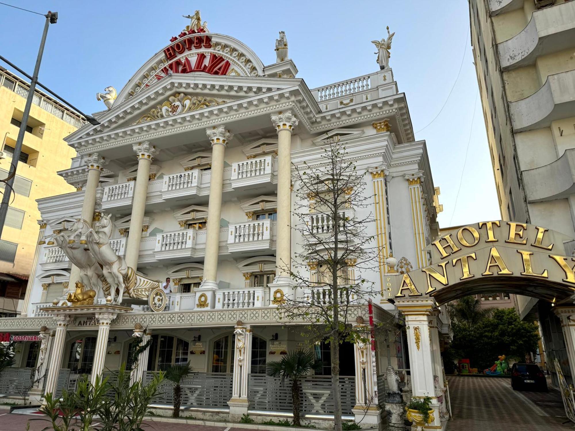 Hotel Antalya - Beach Дуррес Екстер'єр фото